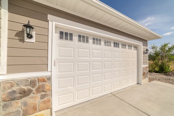 Garage Lifting in Westminster